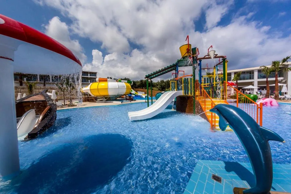 Caretta Paradise Resort & WaterPark: another view
