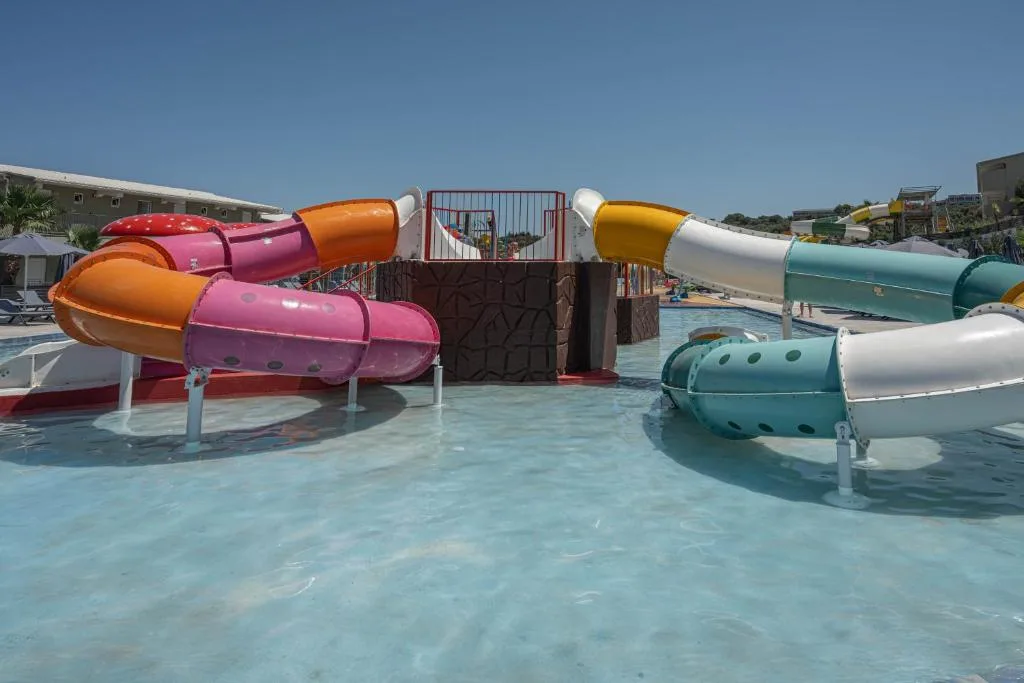 Caretta Paradise Resort & WaterPark: another view