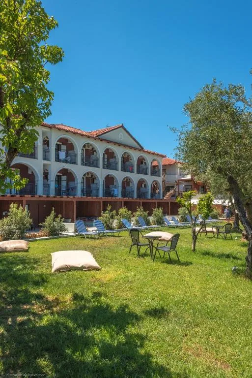 Castelli Hotel: another view