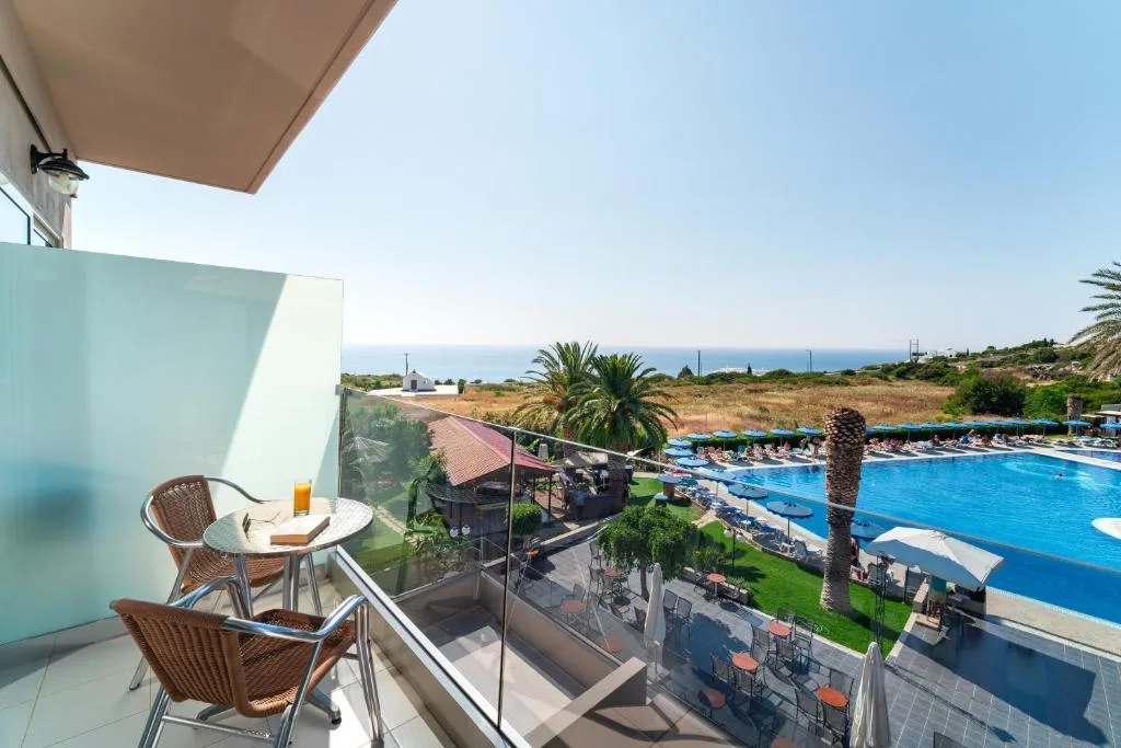 Cathrin Hotel Rhodes: another view