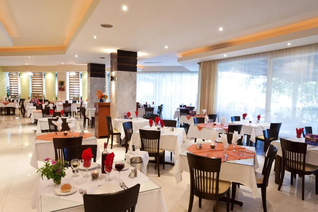 Cathrin Hotel Rhodes: another view