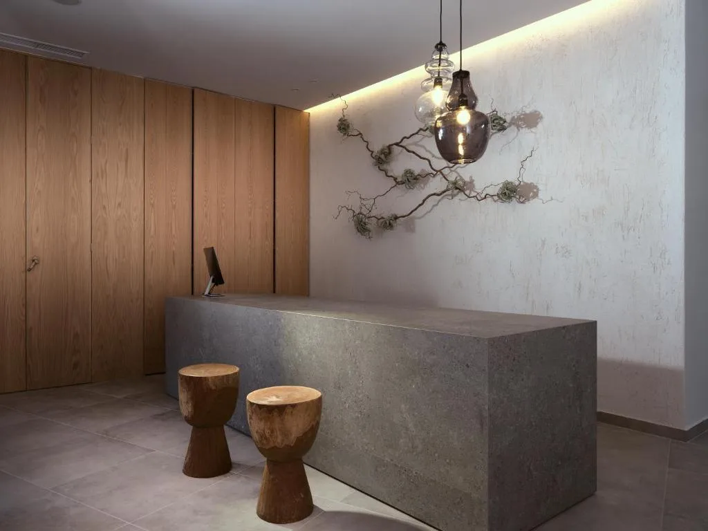 Cavo Vezal Deluxe: another view