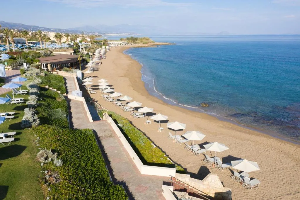 Creta Royal: another view