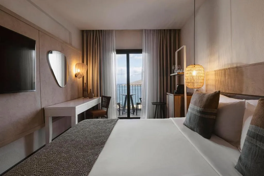 Domes Aulus Elounda, Curio Collection by Hilton: another view