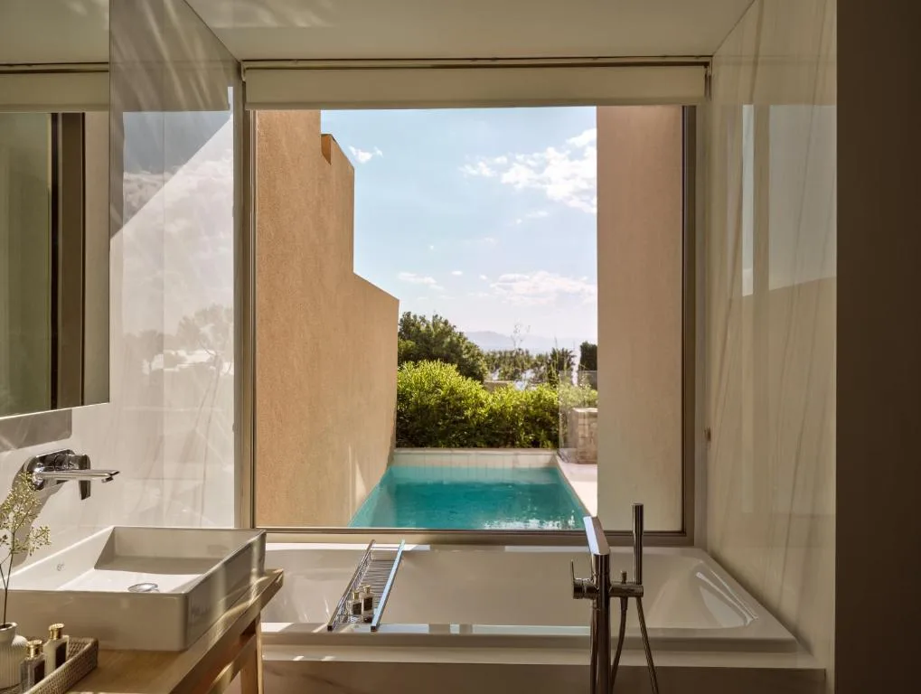 Eagles Villas: another view