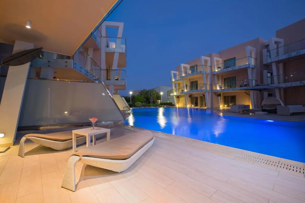 Eden Roc Resort: another view