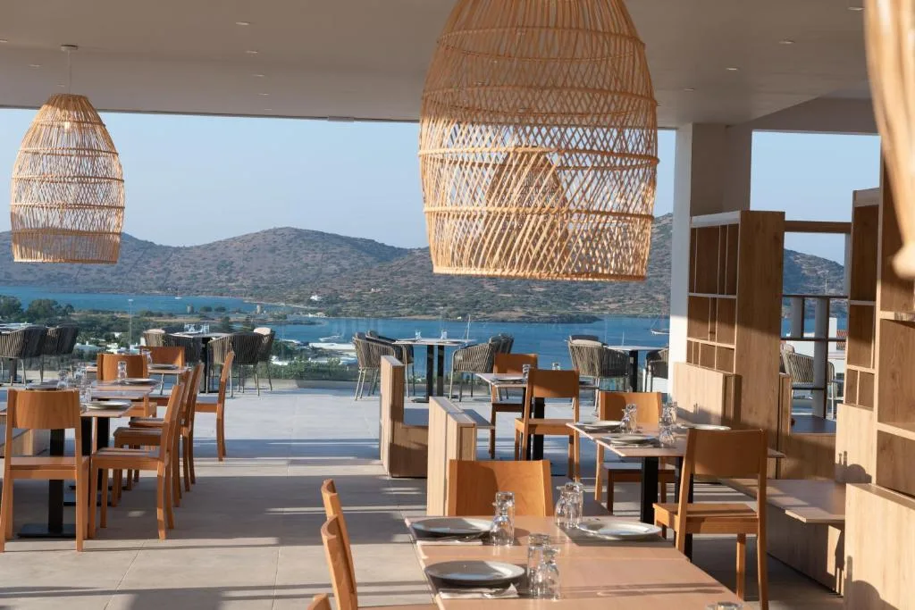 Elounda Breeze Resort: another view