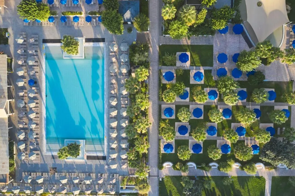 Esperides Beach Resort: another view