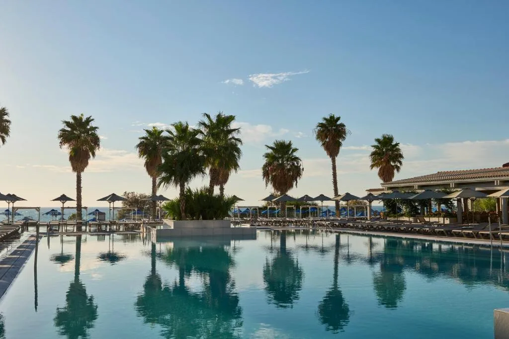 Esperides Beach Resort: another view