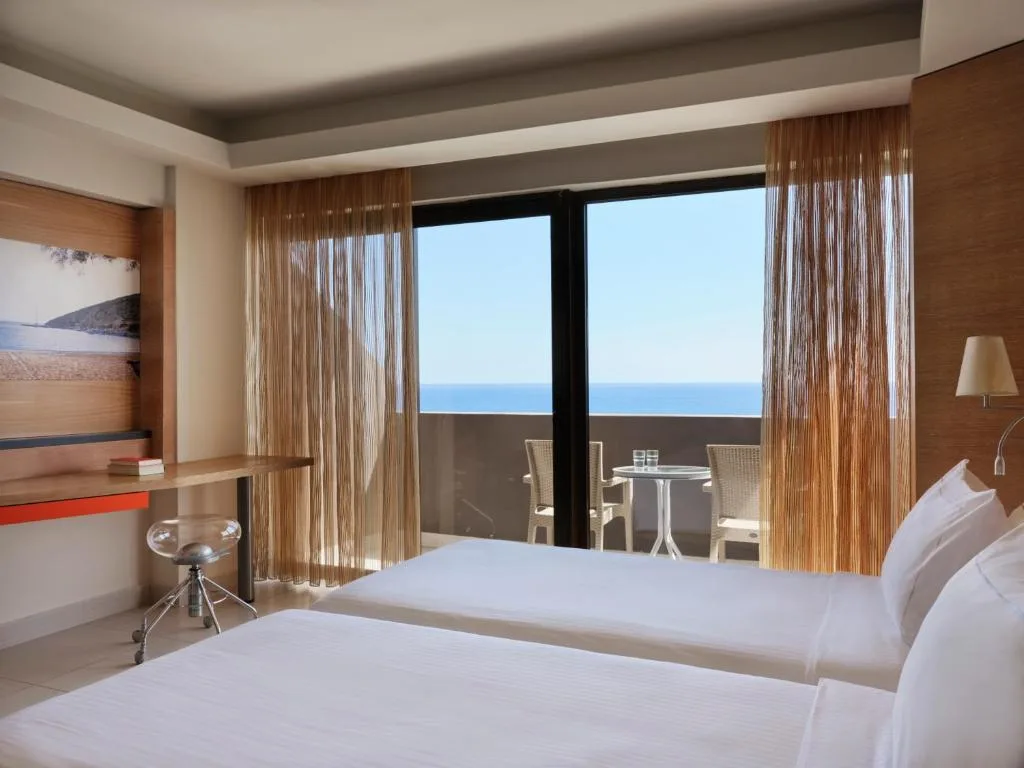 Esperos Mare Resort & Spa: another view