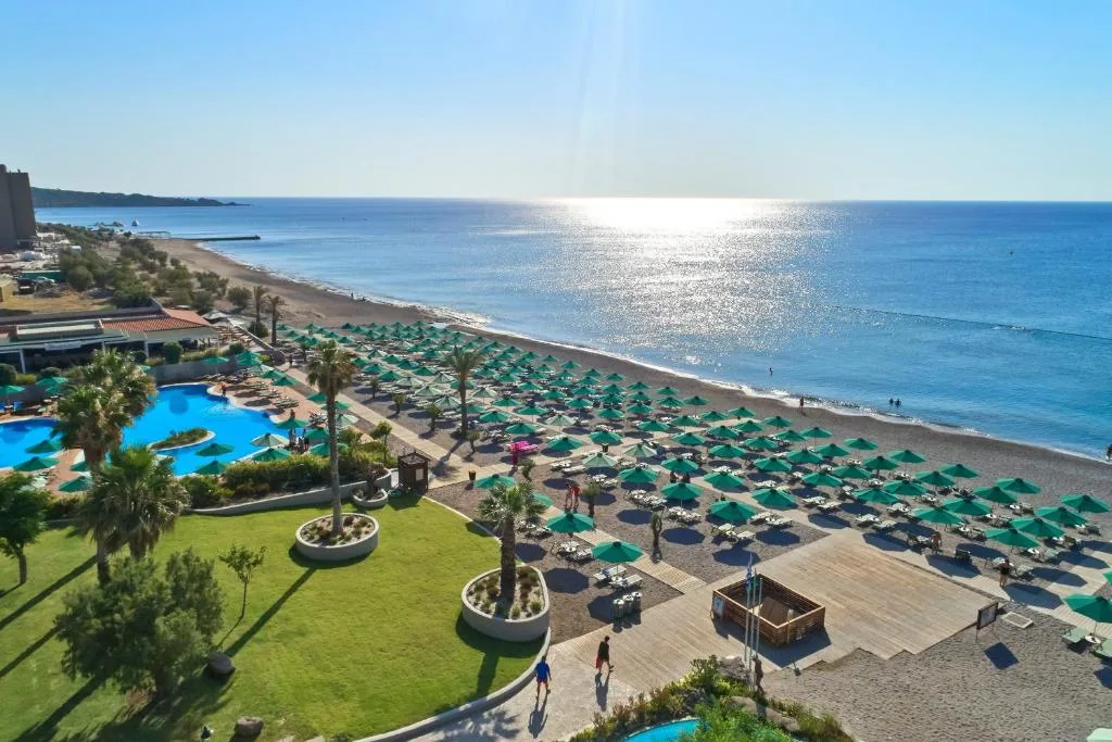 Esperos Mare Resort & Spa: another view