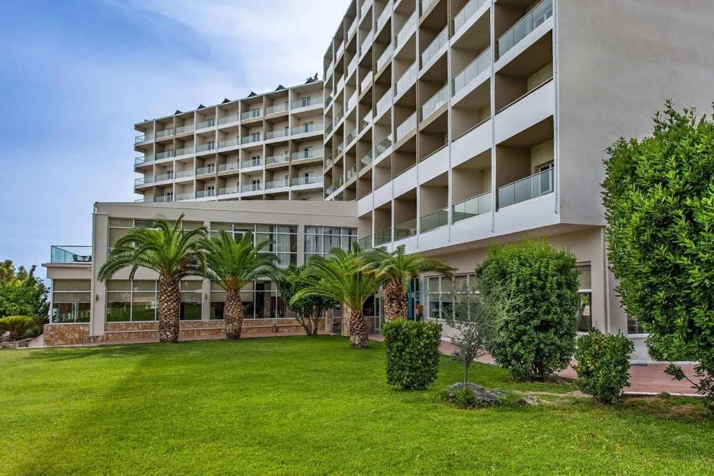 Evia Riviera Resort: another view
