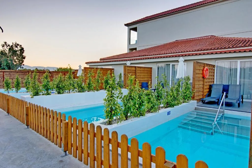 Exotica Hotel & Spa by Zante Plaza: another view