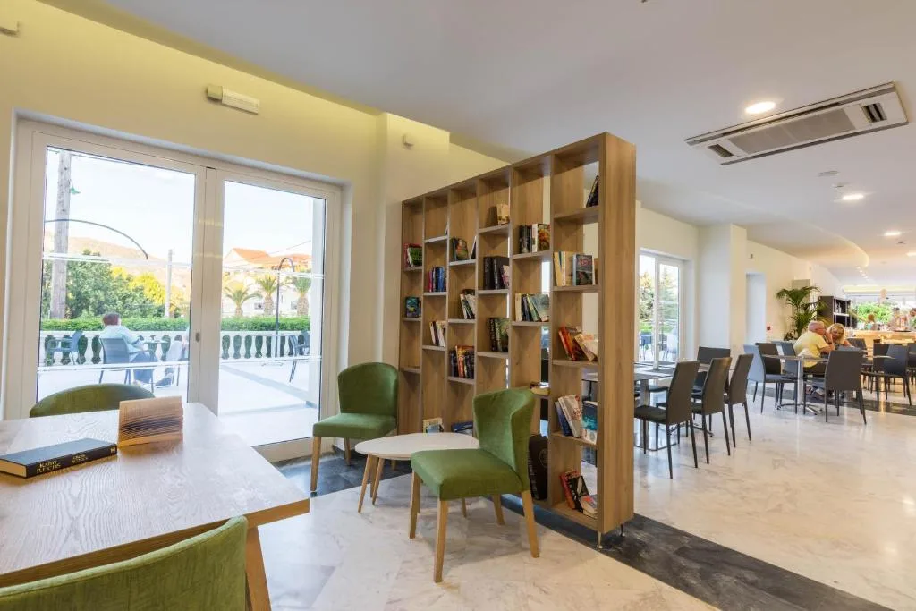 Exotica Hotel & Spa by Zante Plaza: another view