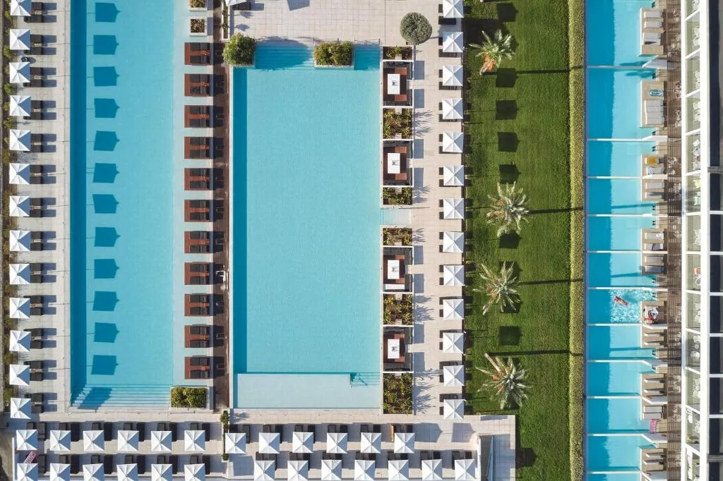 Gennadi Grand Resort: another view