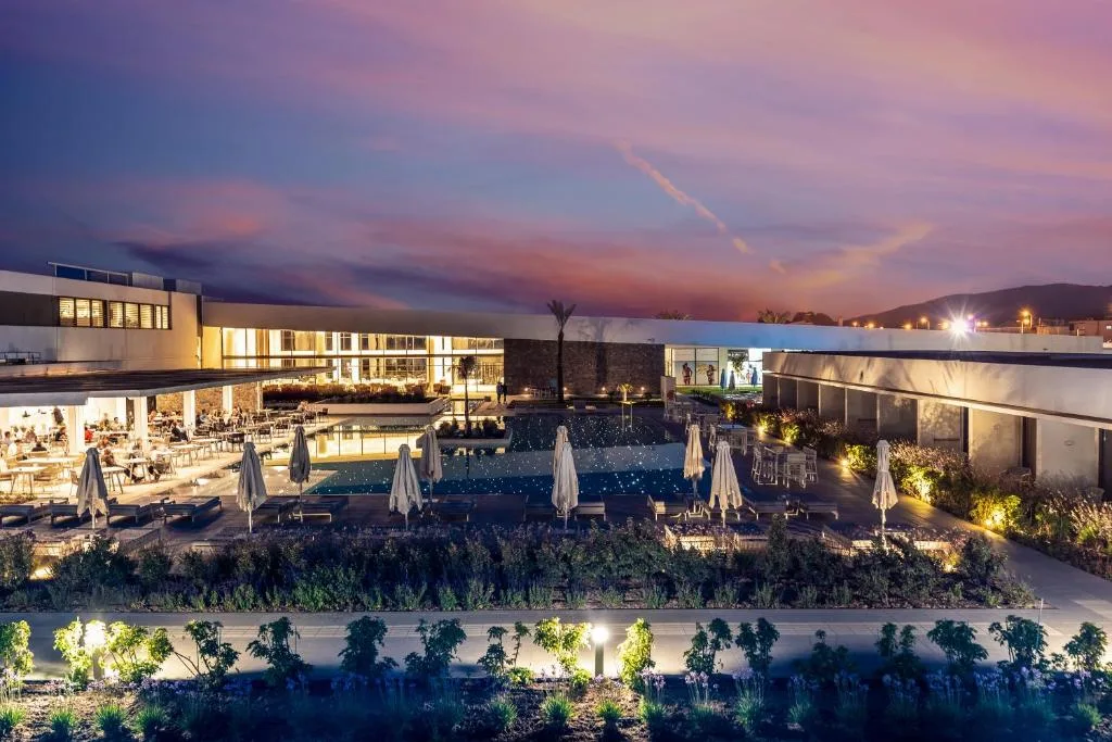 Gennadi Grand Resort: another view