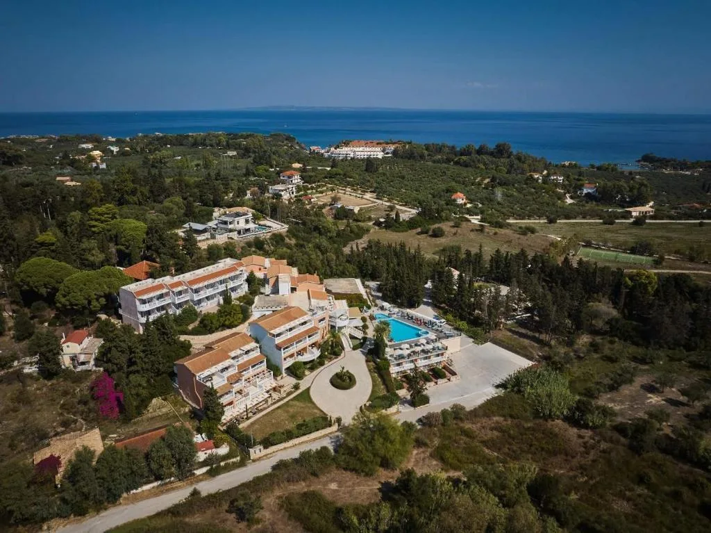 Gerakas Belvedere Hotel & Spa: another view