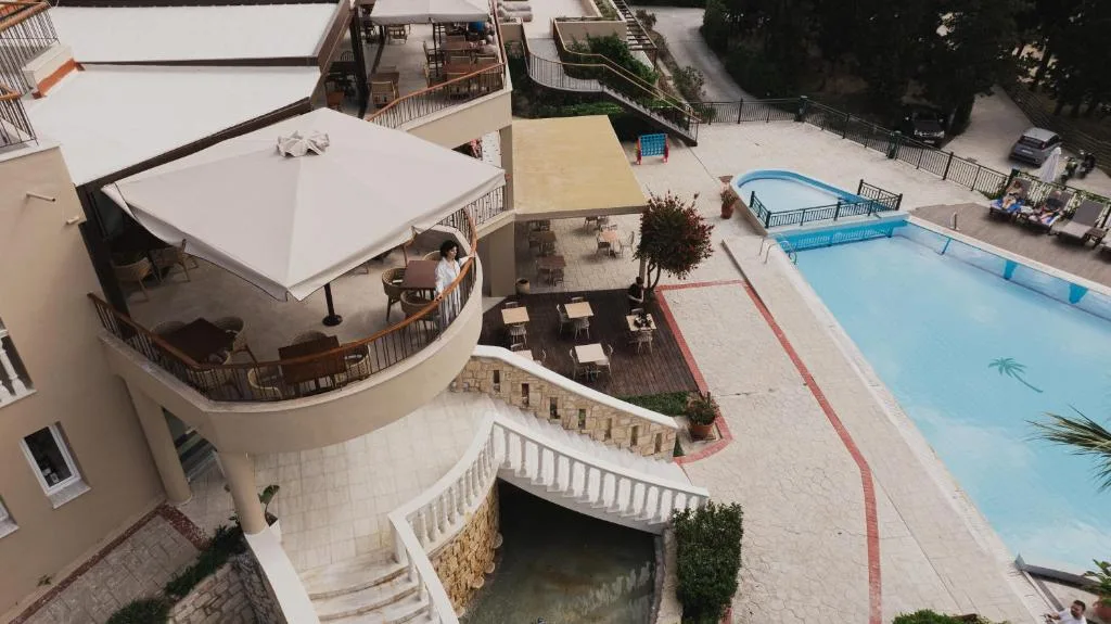 Gerakas Belvedere Hotel & Spa: another view