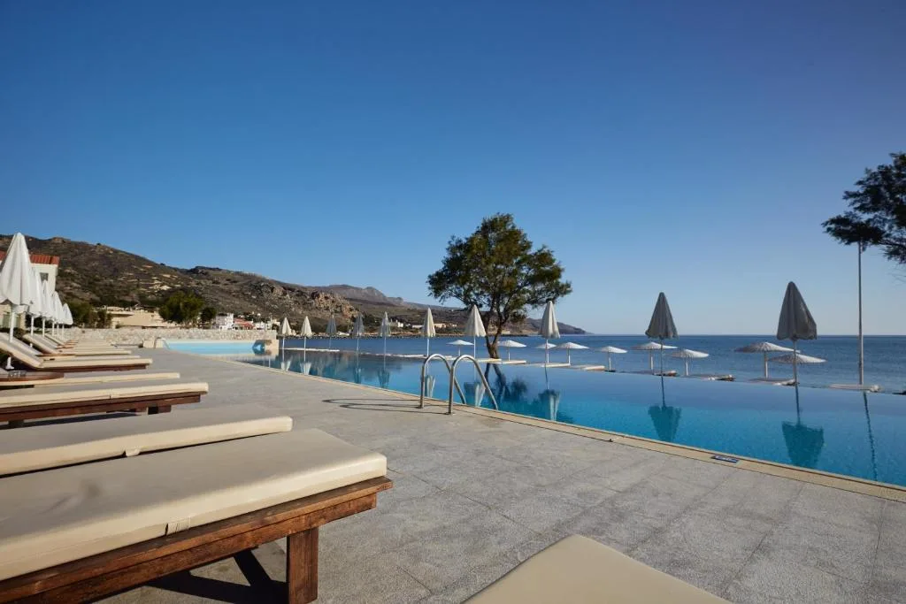 Giannoulis Grand Bay Beach Resort: another view