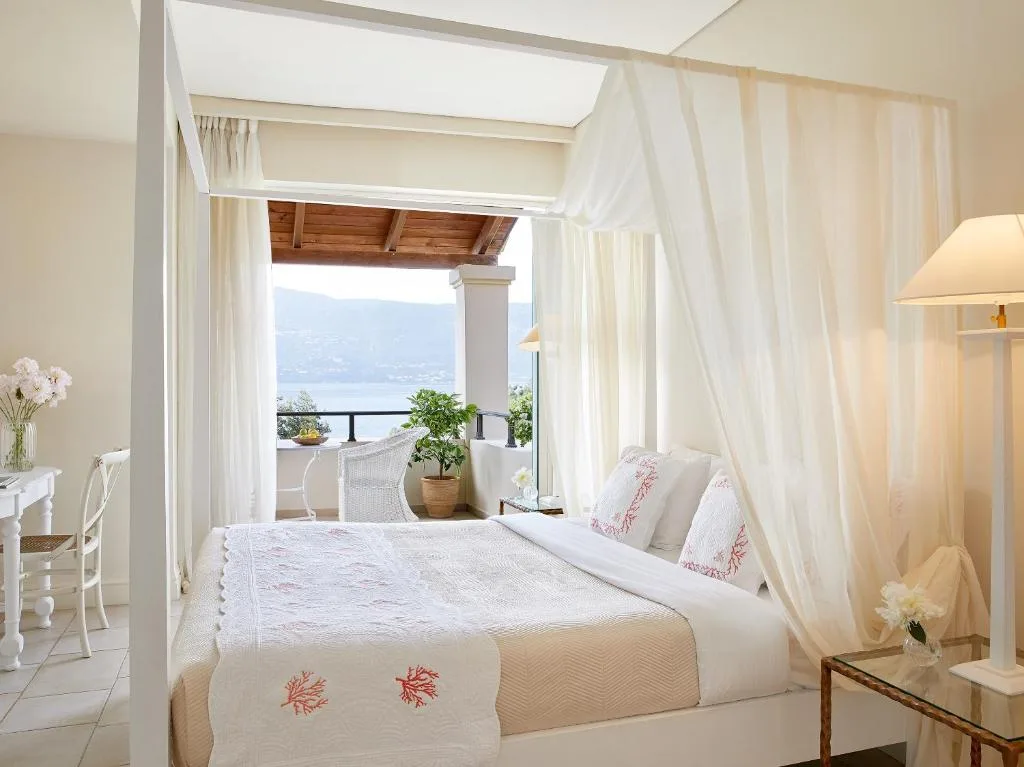 Grecotel Eva Palace: another view
