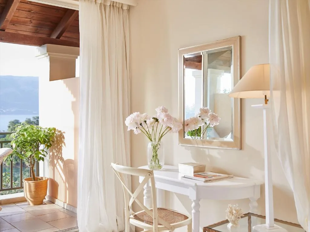 Grecotel Eva Palace: another view