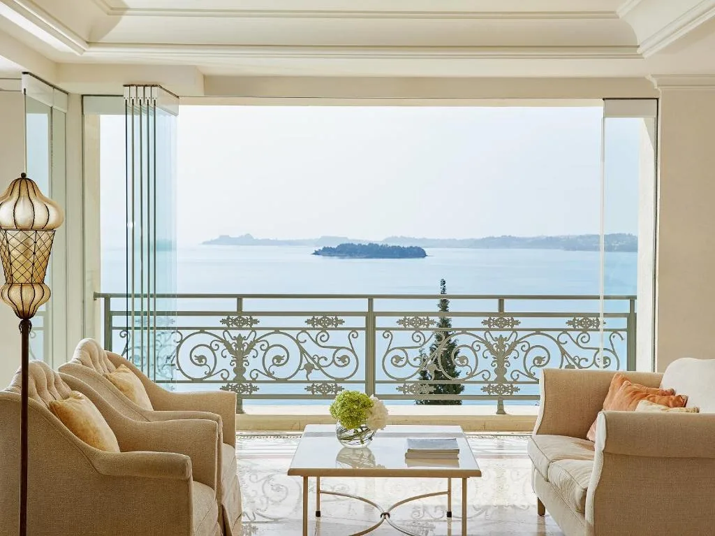 Grecotel Eva Palace: another view