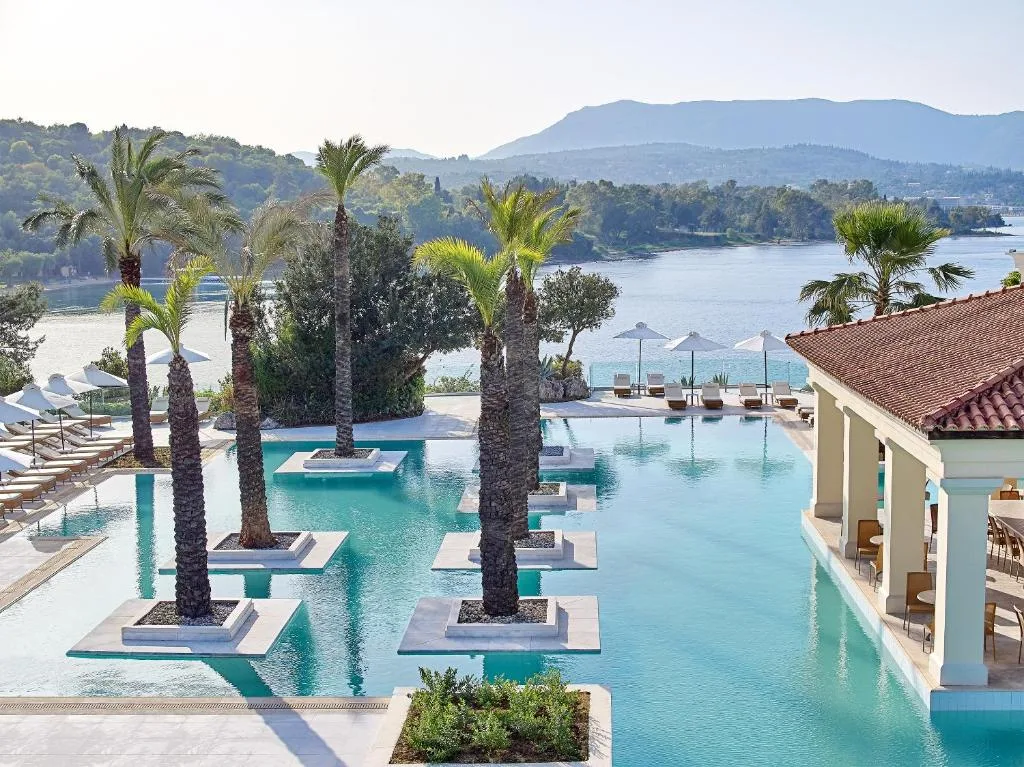 Grecotel Eva Palace: another view