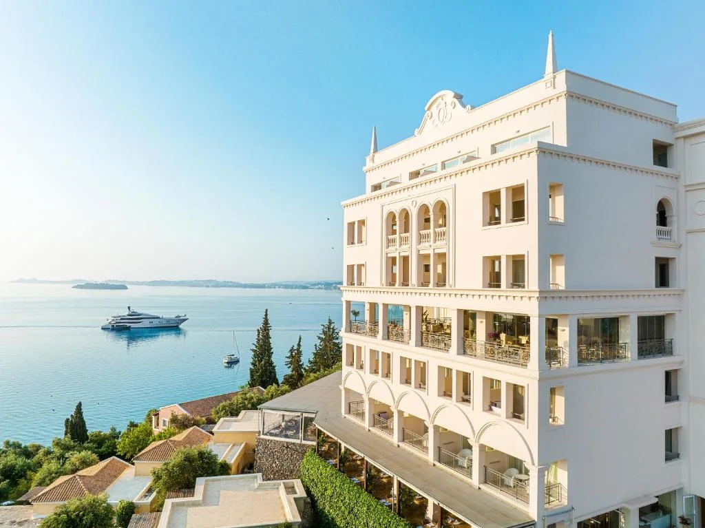 Grecotel Eva Palace: another view