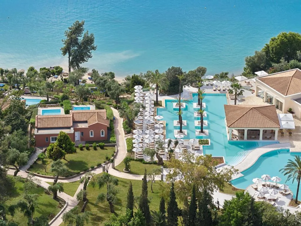 Grecotel Eva Palace: another view