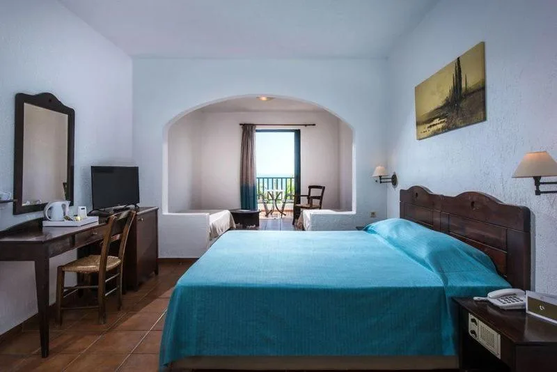 Hersonissos Village Hotel & Bungalows: another view