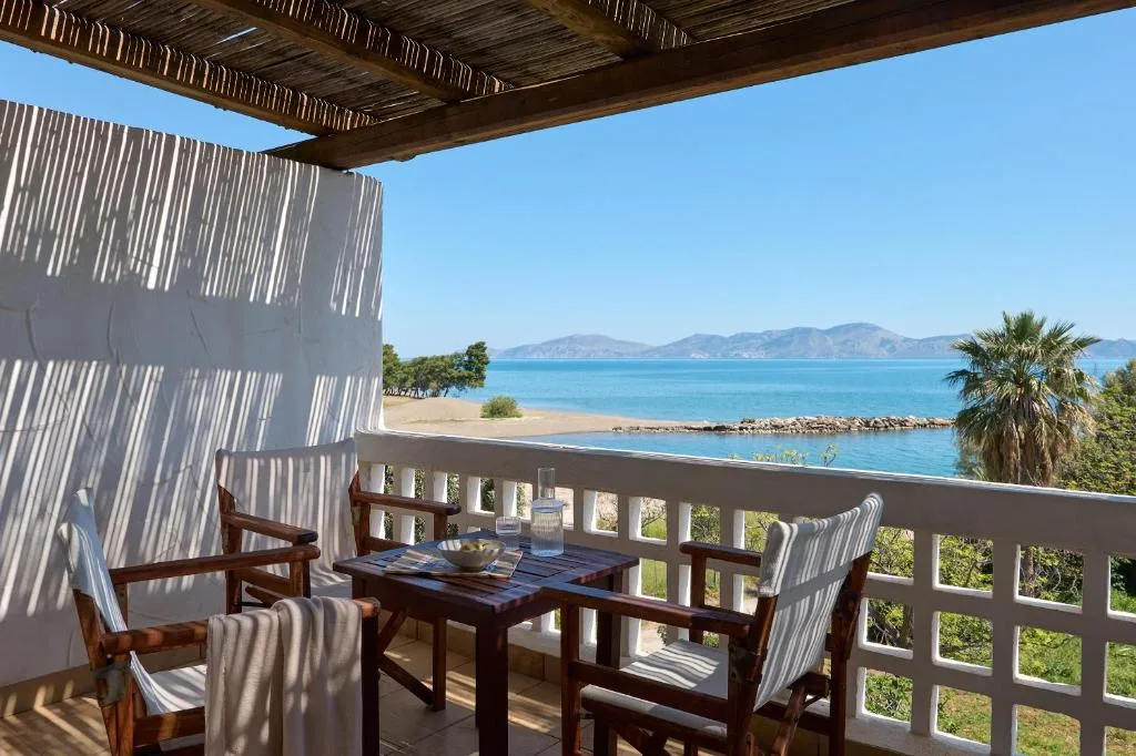 Hydra Beach Resort: another view