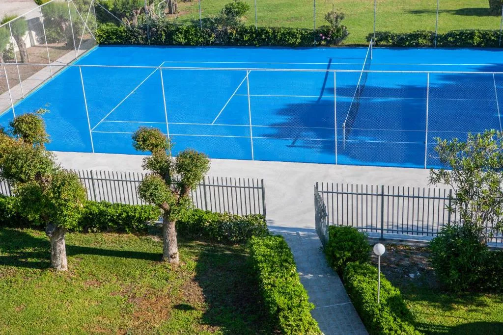 Ialyssos Bay Hotel: another view