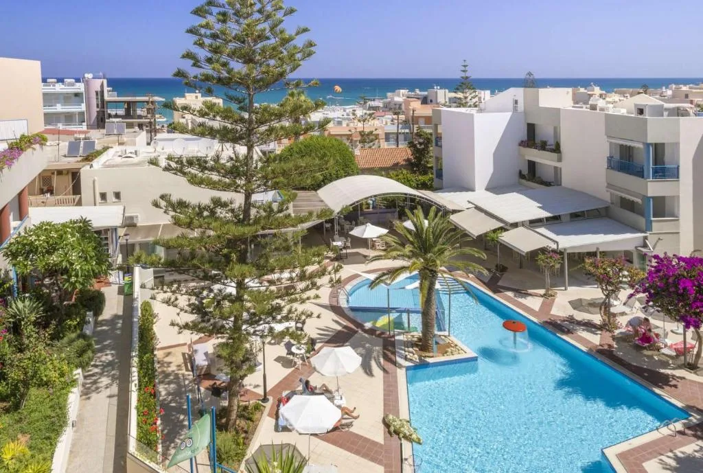 Ibiscos Garden Hotel: another view