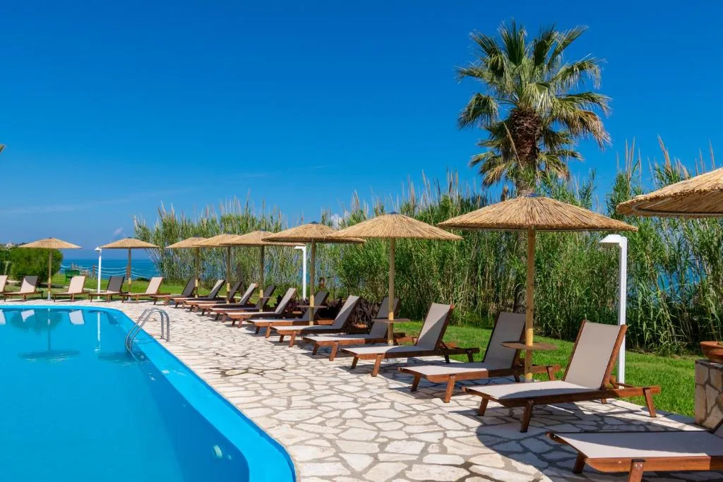 Ibiscus Corfu Hotel: another view