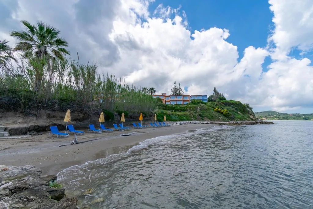 Ibiscus Corfu Hotel: another view
