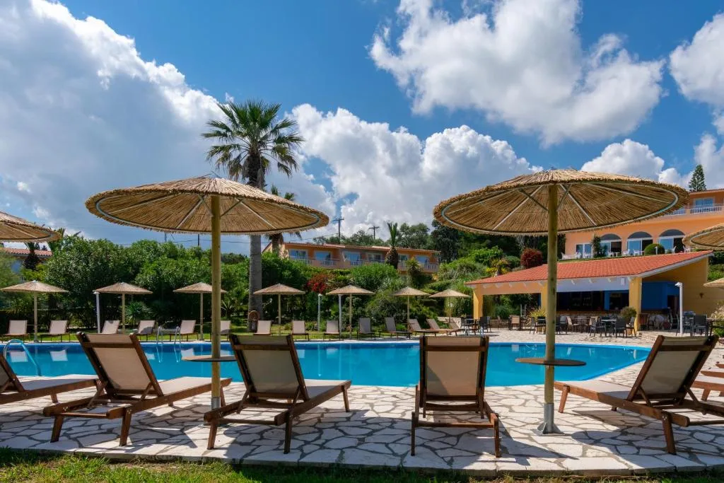 Ibiscus Corfu Hotel: another view