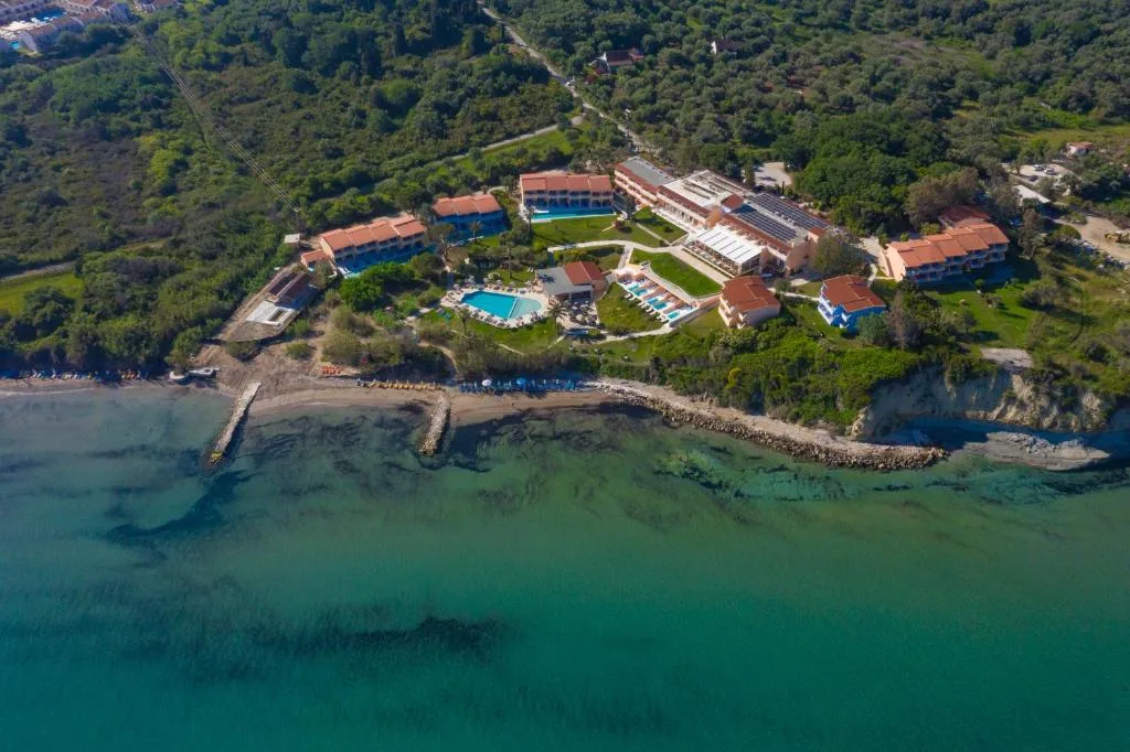 Ibiscus Corfu Hotel: another view