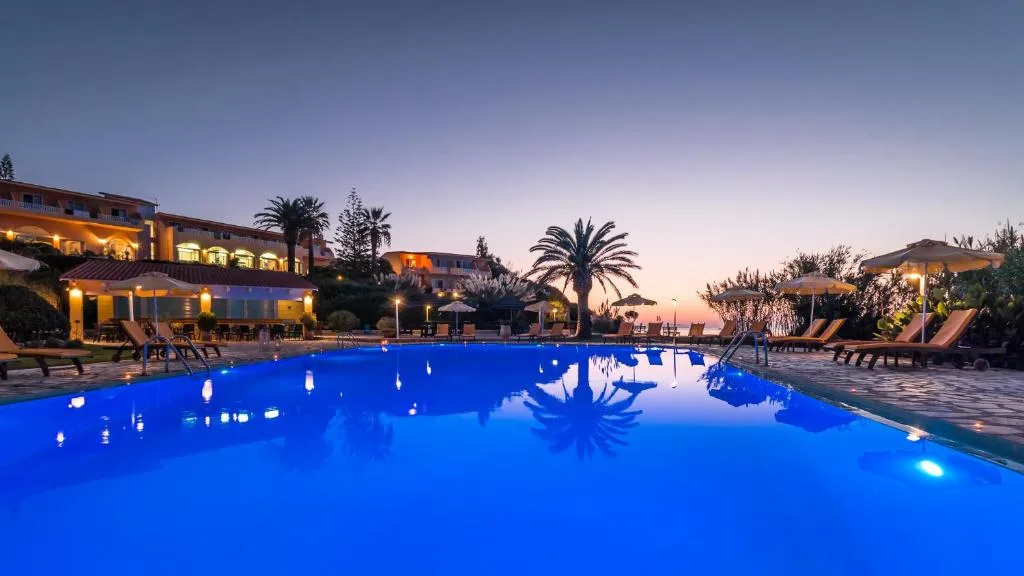 Ibiscus Corfu Hotel: another view