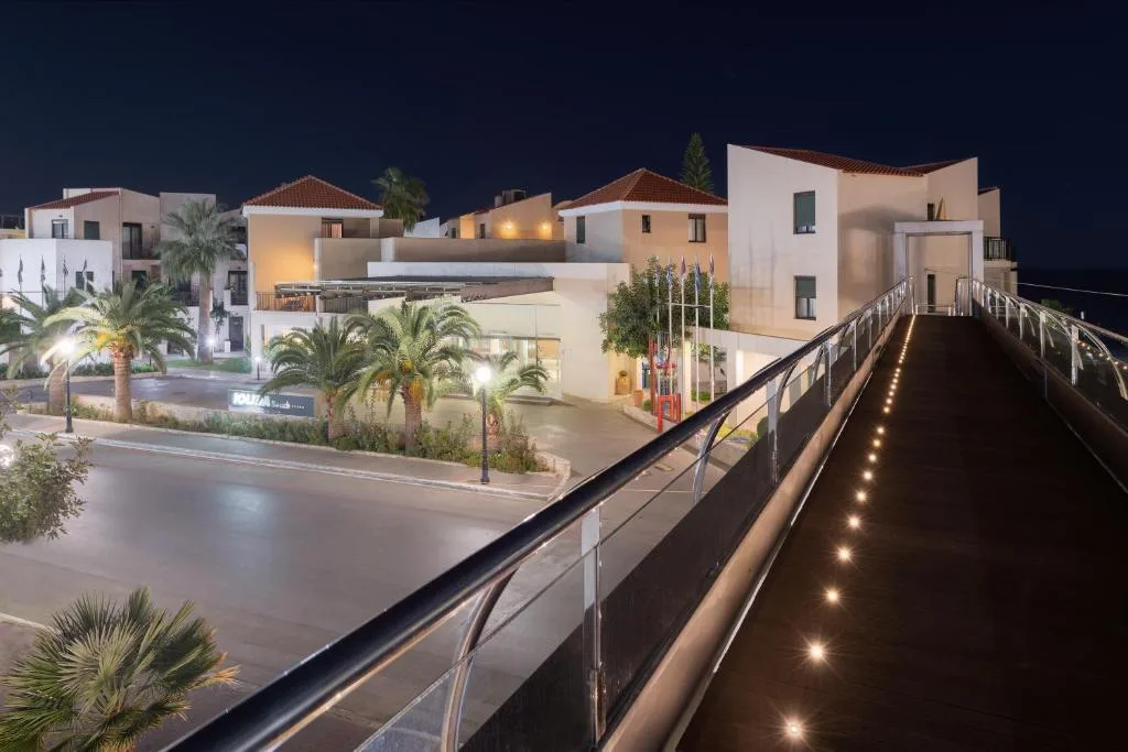 Iolida Beach Resort Hotel by Smile Hotels: another view