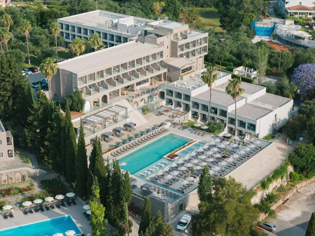 Iolida Corfu Resort by Smile Hotels: another view