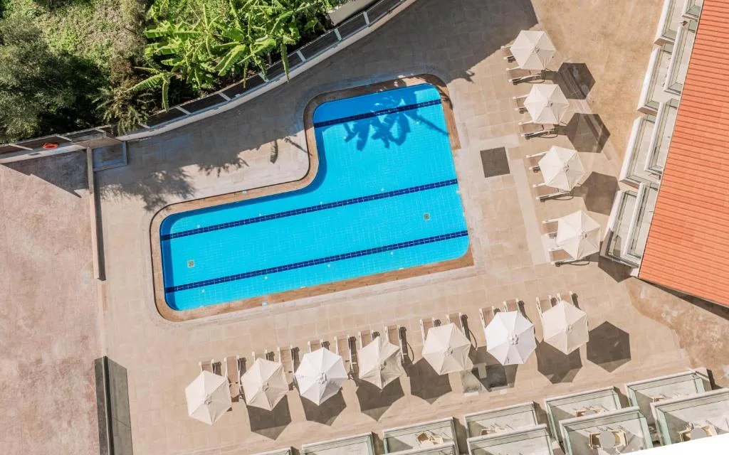 Karras Grande Resort: another view