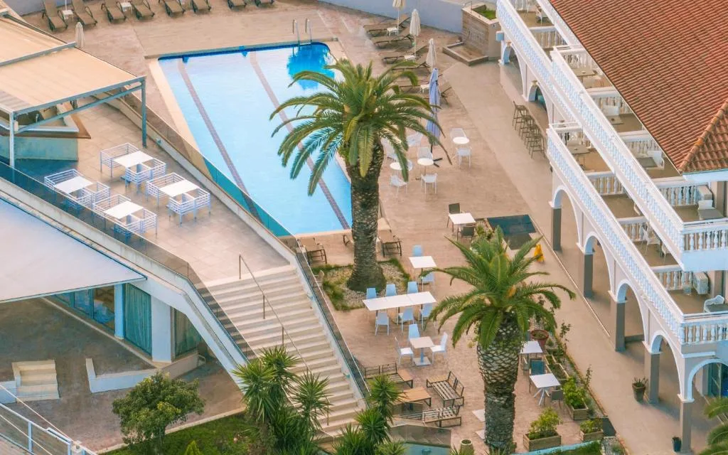 Karras Grande Resort: another view