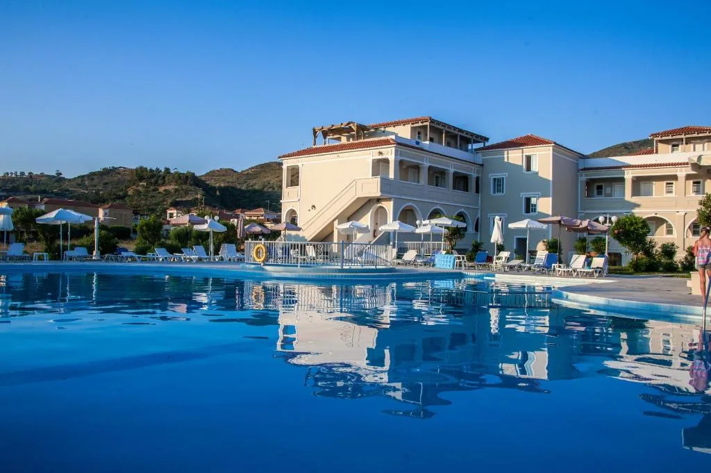 Klelia Beach Hotel by Zante Plaza: another view