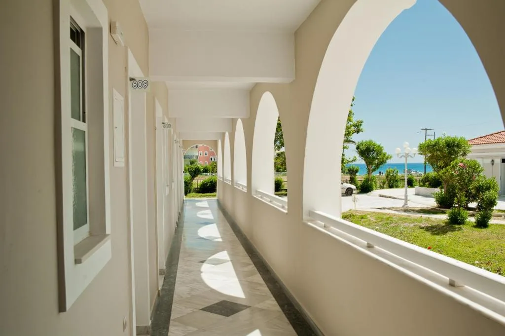 Klelia Beach Hotel by Zante Plaza: another view
