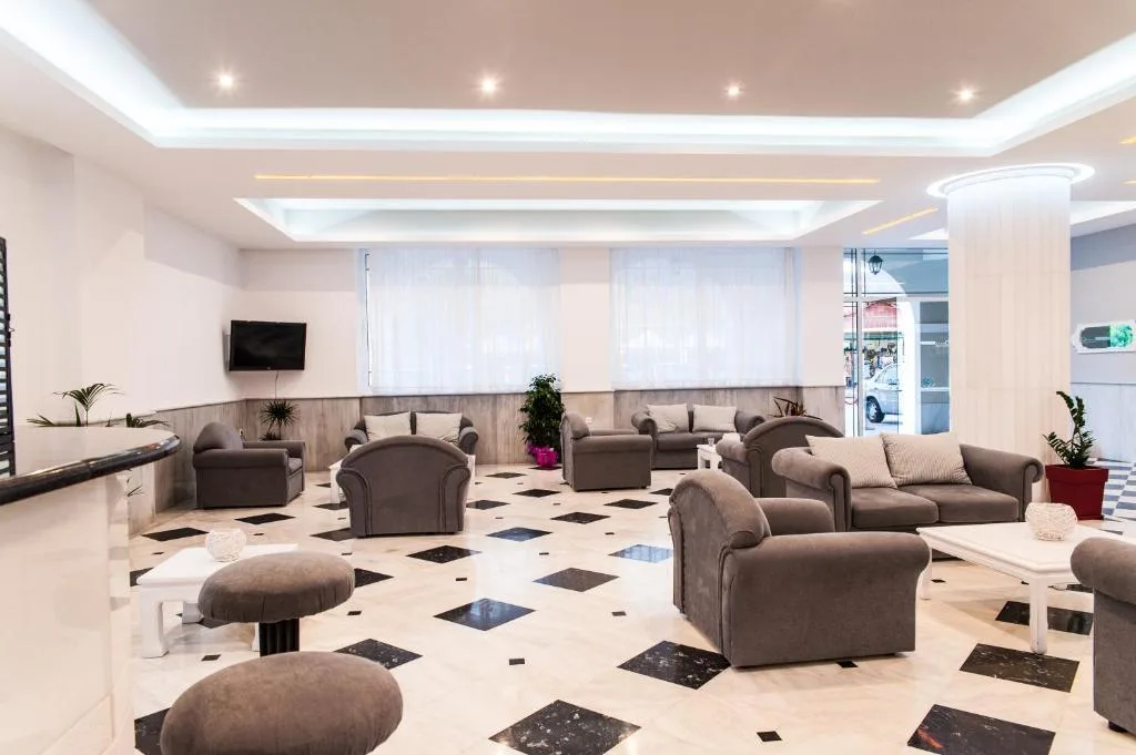 Klelia Beach Hotel by Zante Plaza: another view