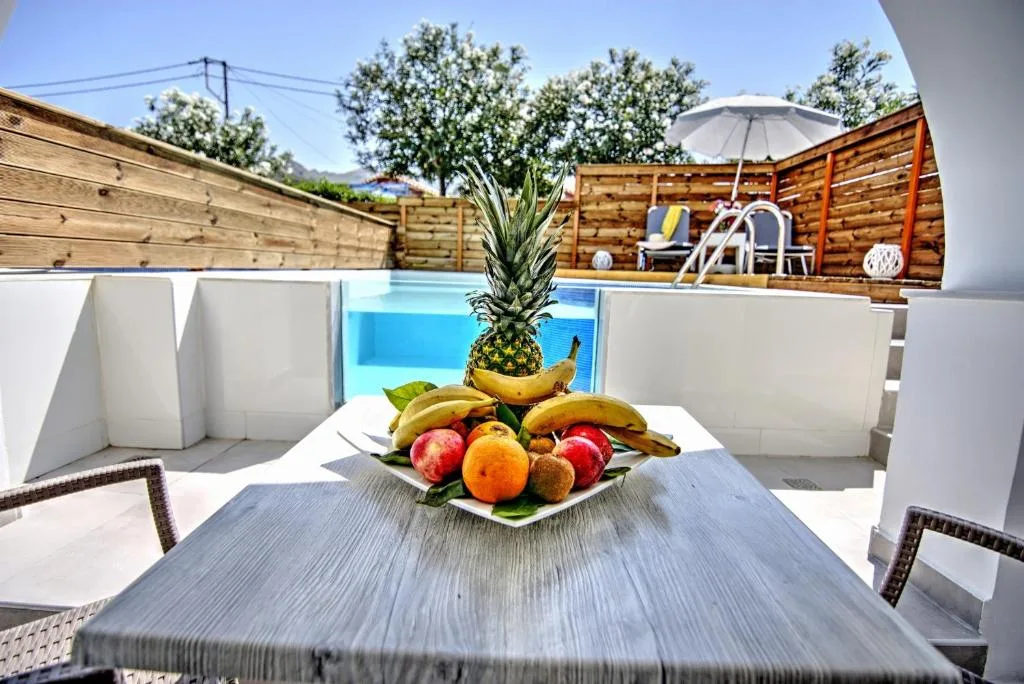 Klelia Beach Hotel by Zante Plaza: another view