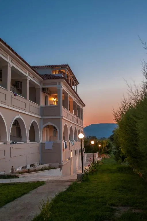 Klelia Beach Hotel by Zante Plaza: another view