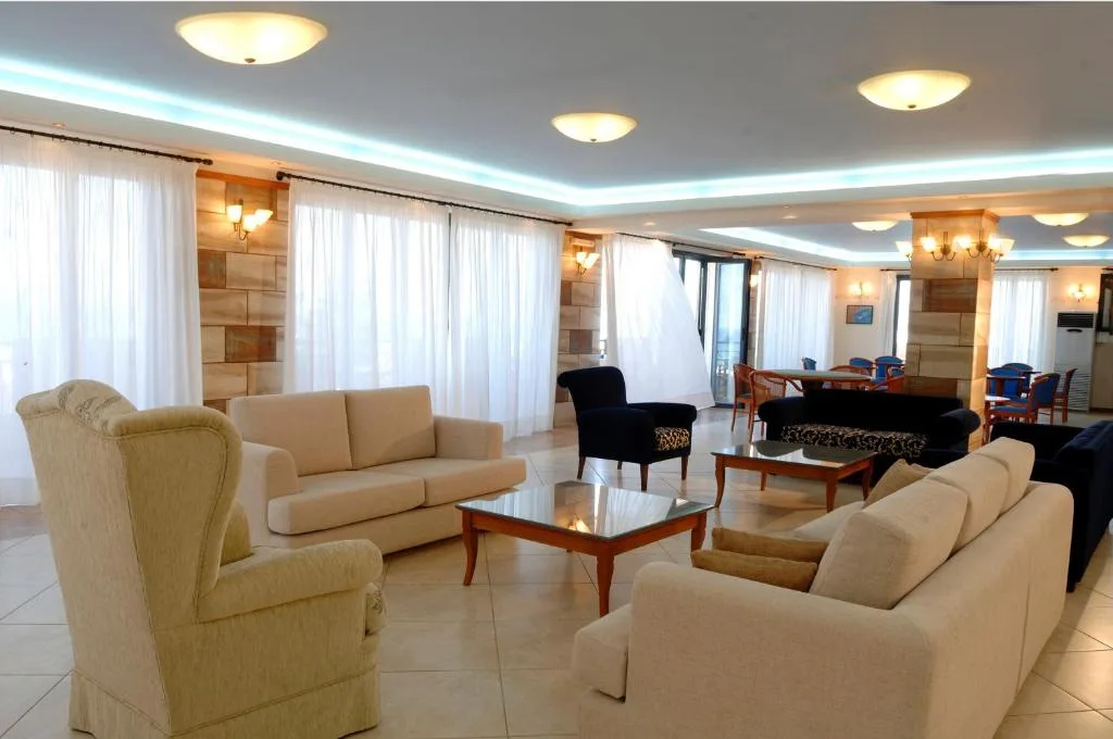 Koni Village Hotel: another view
