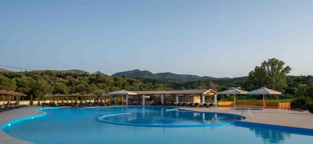 Laguna Holiday Resort: another view