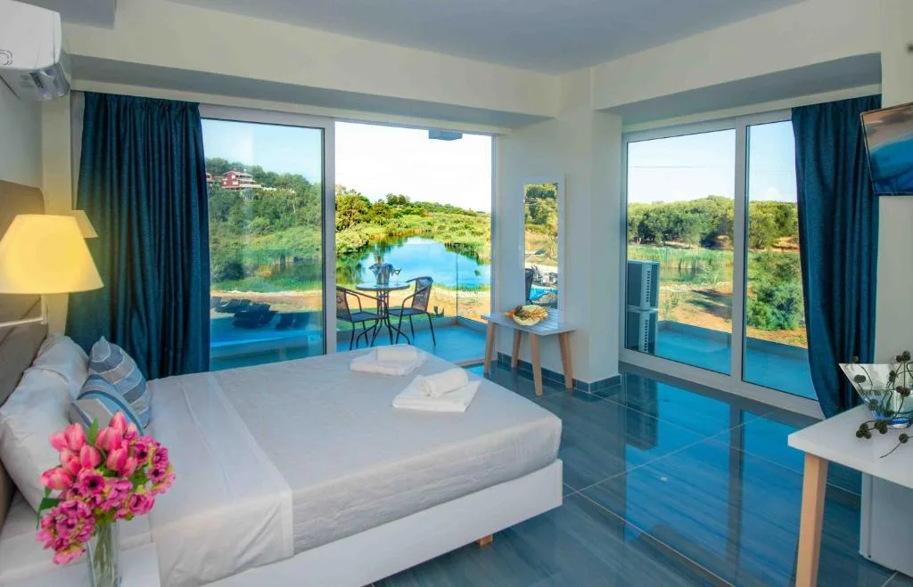 Laguna Holiday Resort: another view